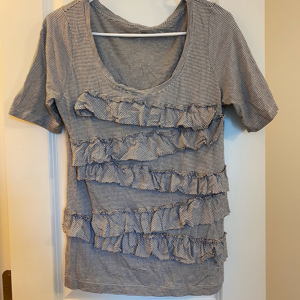 Women’s blousy top